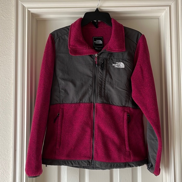 The North Face Jackets & Blazers - 💛 The North Face Polartec Jacket Medium Pink Gray 💛